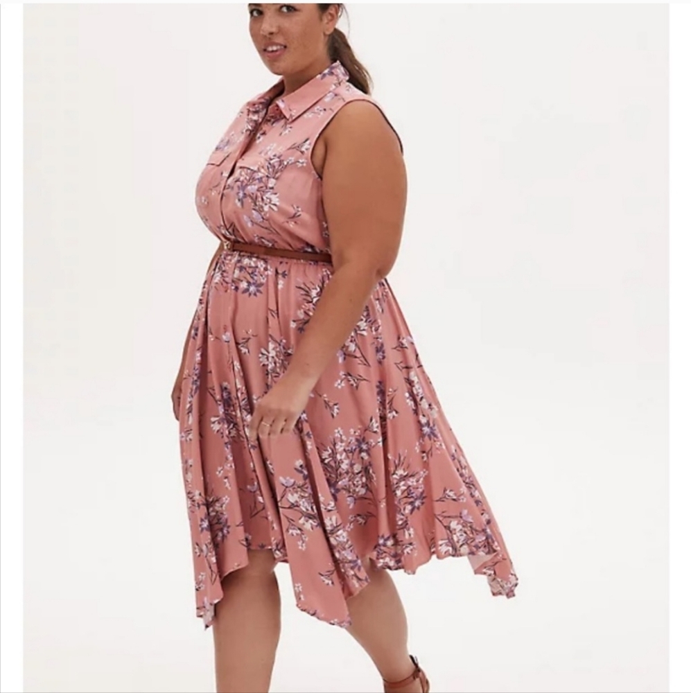 Torrid size 1 dress with belt and pockets